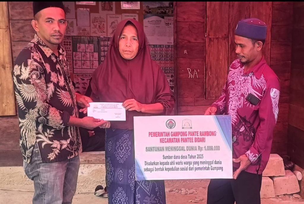 Pemerintah Gampong Pante Rambong Salurkan Santunan Kematian